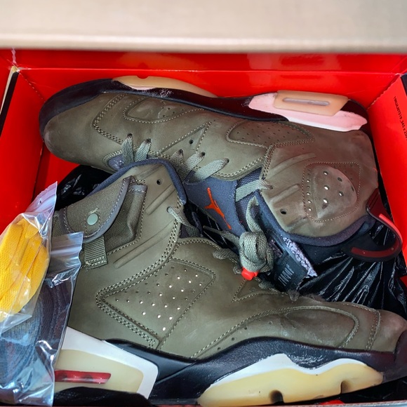 travis scott jordan 6 shoe box